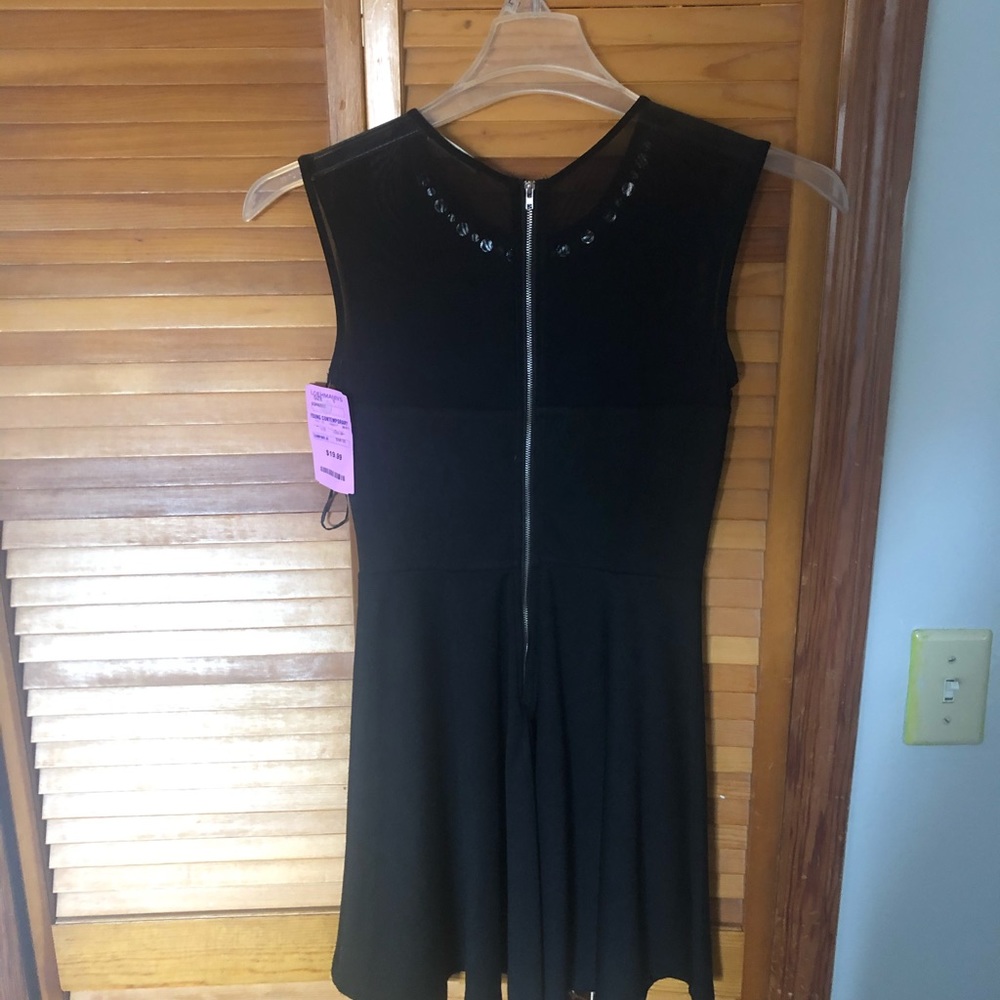 Never been worn - Picture 5 of 5